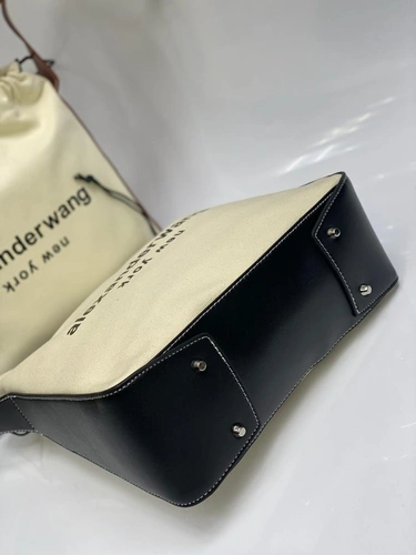 Женская сумка Alexandеr wang тканевая белая с черными вставками 27/28/10 см фото-4