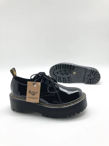Туфли-дерби женские кожаные Dr Martens черные коллекция 2021-2022 фото-5