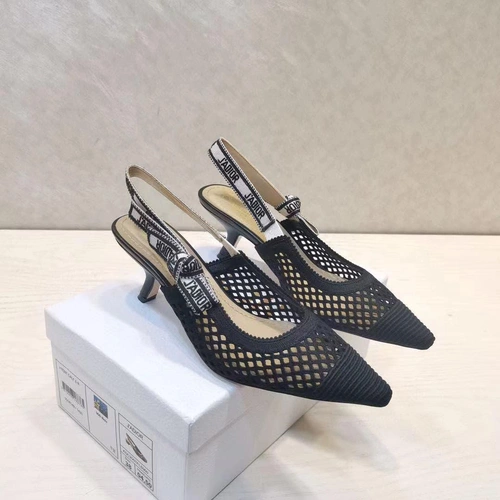 Туфли-босоножки женские Christian Dior чёрные на среднем каблуке коллекция лето 2021 фото-4