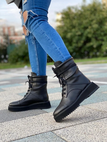 Ботинки женские Jimmy Choo черные A56947 фото-3