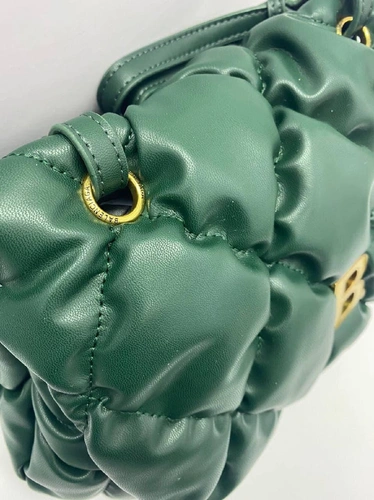 Женская кожаная сумка Balenciaga зеленая 25/17 коллекция 2021-2022 фото-5