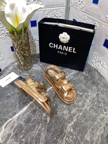 Сандалии женские Chanel золотистого цвета премиум-люкс коллекция лето 2021 фото-4