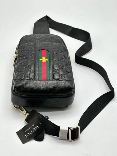 Мужская сумка Gucci A104244 кожаная чёрная 30:18 см фото-3