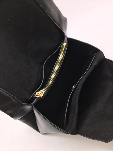 Женская кожаная сумка Michael Kors черная A51312 фото-9