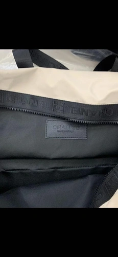 Дорожная сумка Chanel из нейлона белая большого размера 50/35 см фото-2