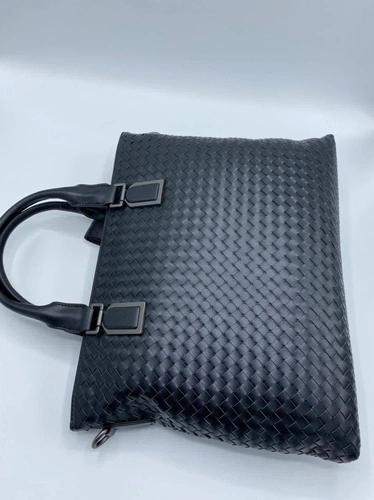 Кожаная сумка Bottega Veneta черная для документов 39/30 см. A70851 фото-3