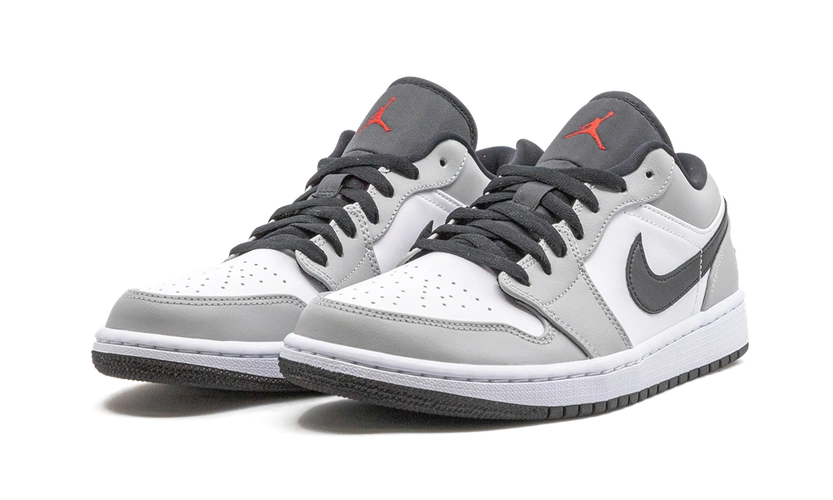 Кроссовки Nike Air Jordan 1 Retro Low Smoke Grey фото-2