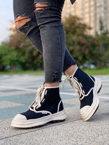 Кроссовки женские Chanel черно-белые A55018 фото-5