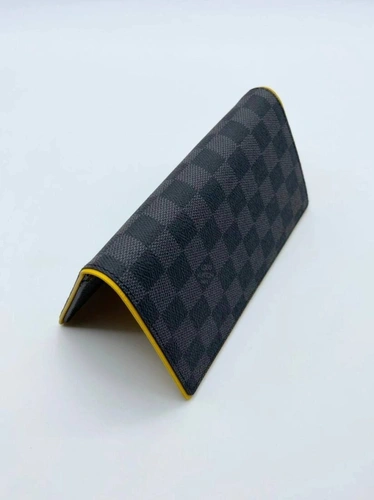 Бумажник Louis Vuitton Brazza A104067 серый / внутри жёлтый 19:10 см фото-4
