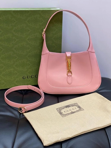 Женская кожаная сумка-хобо Jackie Gucci розовая  качество премиум-люкс 27/19/4 см.