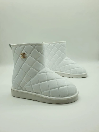 Угги женские Chanel белые коллекция 2021-2022 A60693