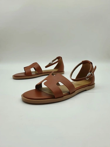 Босоножки женские Hermes Chypre Sandals A110041 кожаные коричневые фото-2