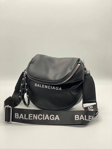 Женская кожаная сумка Balenciaga черная 25/22 коллекция 2021-2022 фото-3