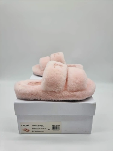 Шлёпанцы меховые женские Celine Fur A110059 розовые фото-4