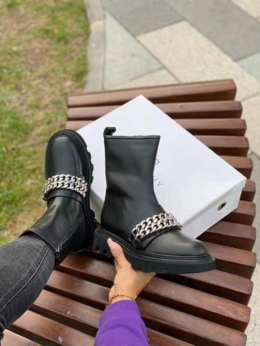 Ботинки женские Givenchy черные A54933 фото-3