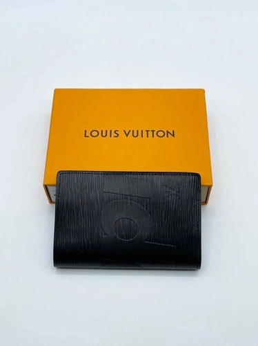 Обложка для паспорта Louis Vuitton A104123 чёрная 14/10 см фото-2