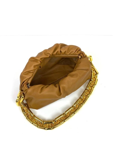 Женская кожаная сумка Bottega Veneta The Chain Pouch коричневая 30/12/13 фото-2
