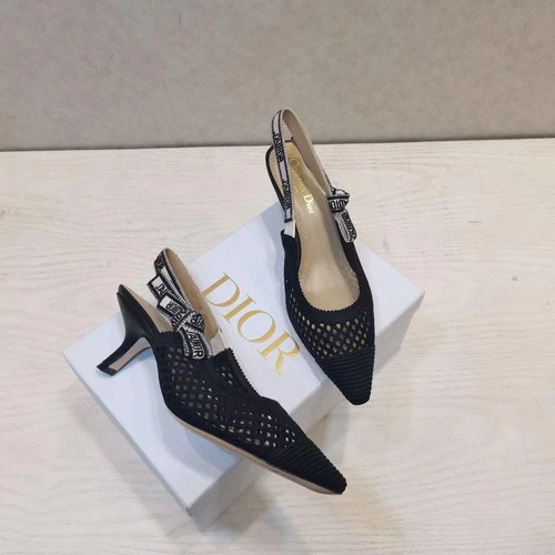 Туфли-босоножки женские Christian Dior чёрные на среднем каблуке коллекция лето 2021 фото-7
