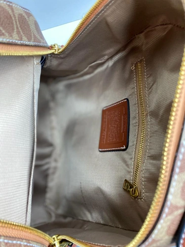 Женский рюкзак Coach коричневый из канвы с кожаными вставками 26/31/11 см фото-2