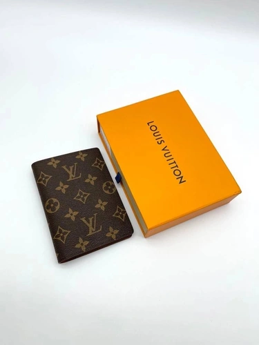 Обложка для паспорта Louis Vuitton A104106 коричневая 14/10 см фото-5