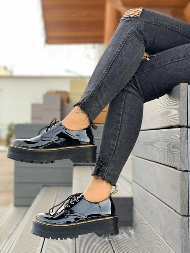 Туфли-дерби женские кожаные Dr Martens черные коллекция 2021-2022 фото-4