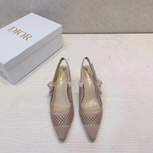 Туфли-босоножки женские Christian Dior белые на среднем каблуке коллекция лето 2021