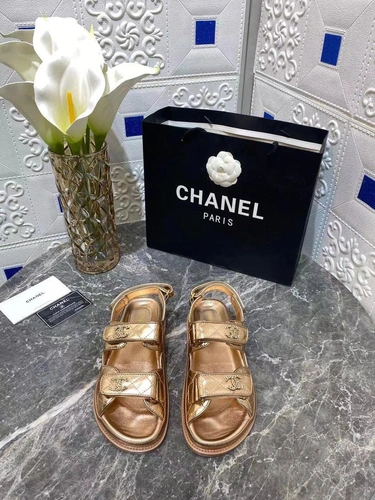 Сандалии женские Chanel золотистого цвета премиум-люкс коллекция лето 2021 фото-3