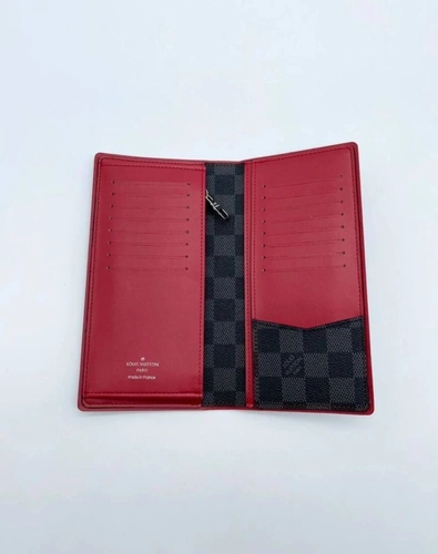 Бумажник Louis Vuitton Brazza A104055 серый / внутри красный 19:10 см фото-5