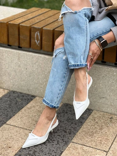 Туфли-лодочки Prada Soft Padded Leather Slingback White фото-3