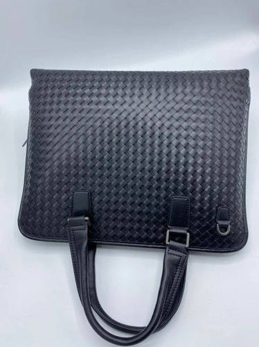Кожаная сумка Bottega Veneta черная для документов 39/30 см. A70833 фото-4