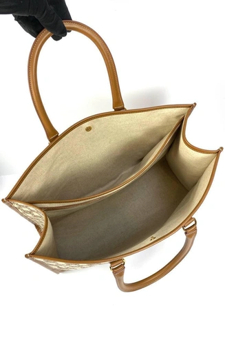 Женская сумка-шоппер Celine с рисунком-монограммой и коричневой окантовкой 43/31/15 см фото-9