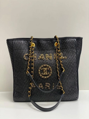 Женская тканевая сумка-шоппер Chanel чёрная с ручками-цепочками 31/30/15 см