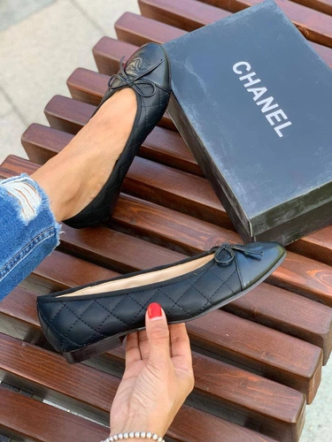 Туфли-балетки Chanel кожаные черные коллекция 2021-2022 A63676 фото-3