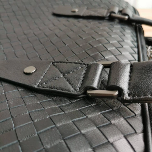 Мужской кожаный портфель Bottega Veneta черный 41/29 коллекция 2021-2022 фото-6