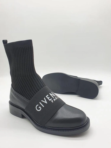 Ботинки женские Givenchy черные A54844 фото-3