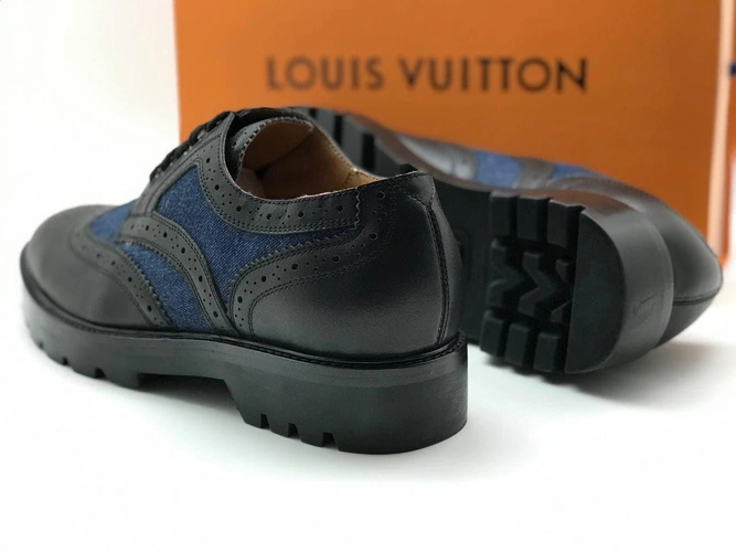 Мужские туфли-броги кожаные Louis Vuitton черные коллекция 2021-2022 фото-7