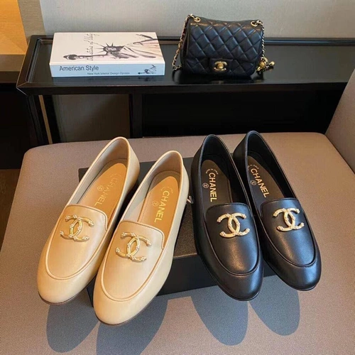 Туфли-лоферы Chanel кожаные коллекция 2021-2022