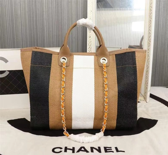 Женская сумка-шоппер Chanel из соломки в полоску 35/30 см фото-5