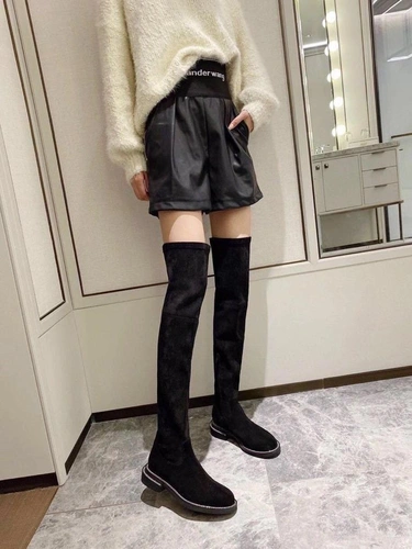 Ботфорты кожаные Givenchy черные A57482 фото-5