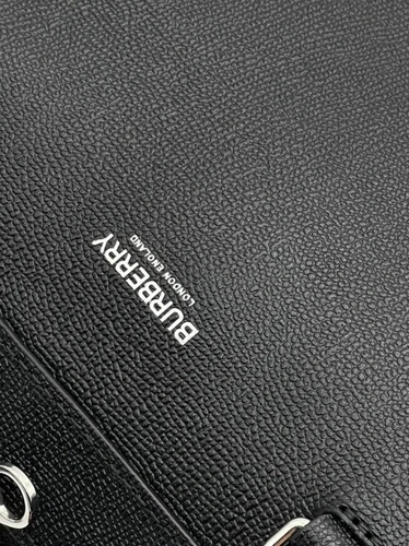Портфель Burberry A104001 из канвы премиум 36:28:8 см чёрный фото-3