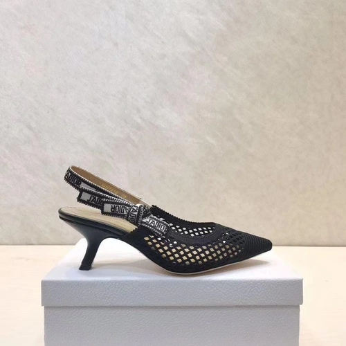 Туфли-босоножки женские Christian Dior чёрные на среднем каблуке коллекция лето 2021 фото-6