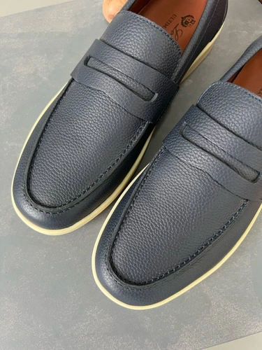 Мужские лоферы Лоро Пиано Ultimate Walk Loafers A105464 Grey