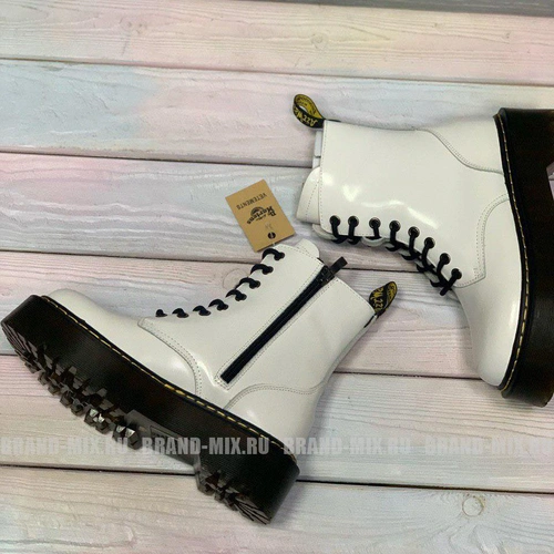 Зимние Мартинсы ботинки Dr Martens 1460 Jadon на платформе с мехом белые фото-2