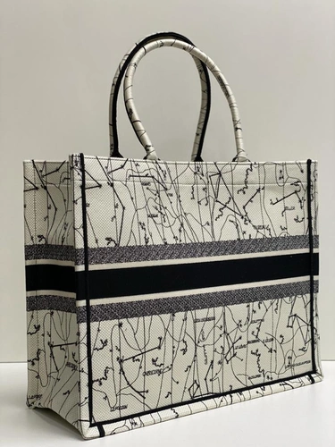 Женская сумка-шоппер Dior из ткани с чёрно-белым рисунком 42/34/16 см фото-7