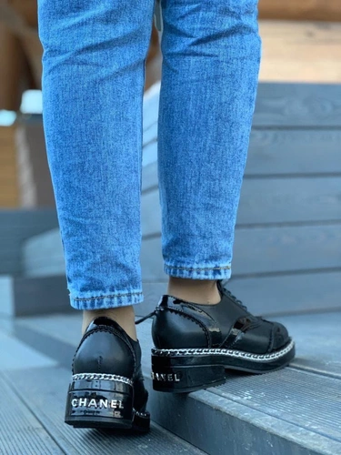 Туфли Chanel черные лакированные коллекция 2021-2022 фото-3