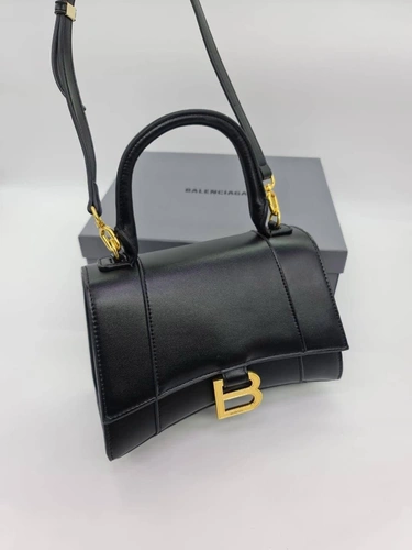 Женская кожаная сумка Balenciaga черная 24/14/10 коллекция 2021-2022 A66704 фото-5