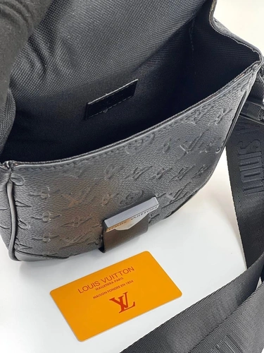 Мужская сумка Louis Vuitton A104281 премиум 21/16 см черная фото-4