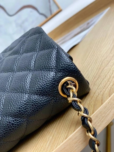 Женская сумка Chanel черная A79427 премиум с логотипом Размер: 25*15*8 см фото-5