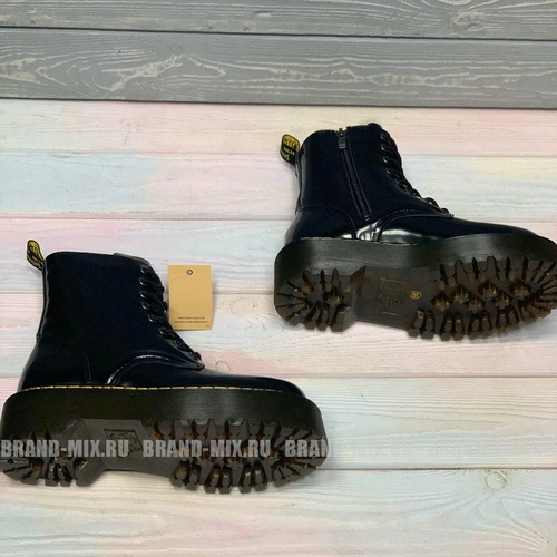 Зимние Мартинсы ботинки Dr Martens 1460 Lacquered на платформе с мехом чёрные фото-7