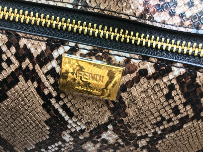Женская сумка Fendi черная A51200 фото-4